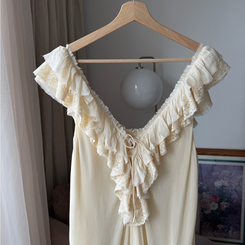 Zara Cream Ruffle V-Neck Midi Dress - Picture 9 of 13